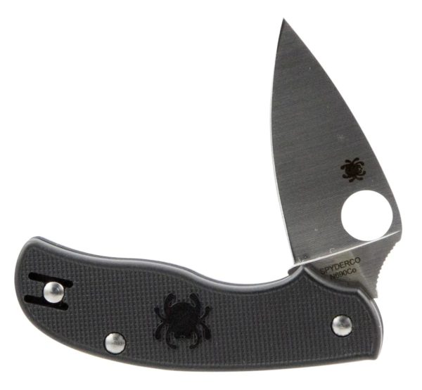 This is a clear photo of the Spyderco Urban Leaf Knife